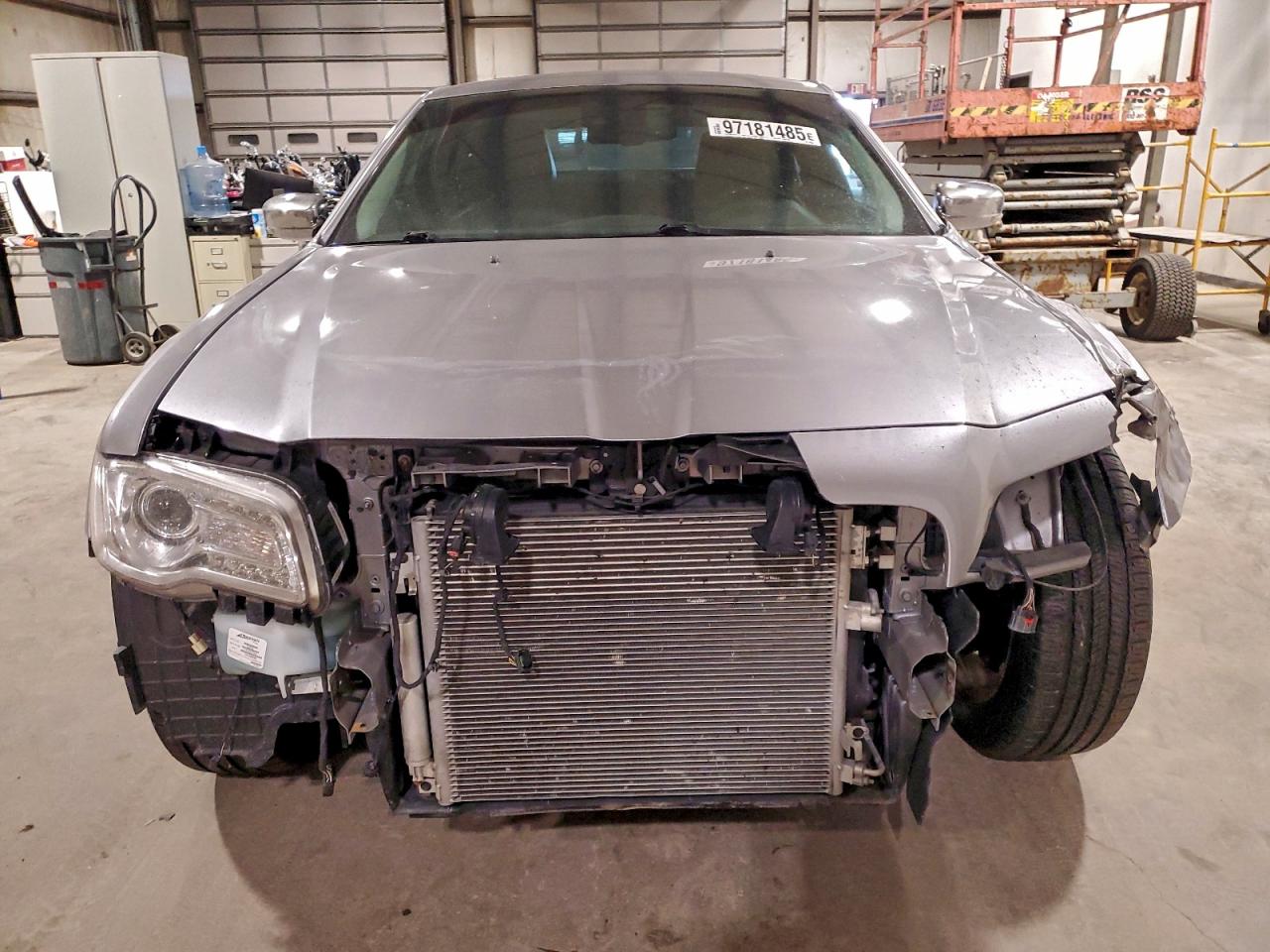 2018 CHRYSLER 300 LIMITED photo 5