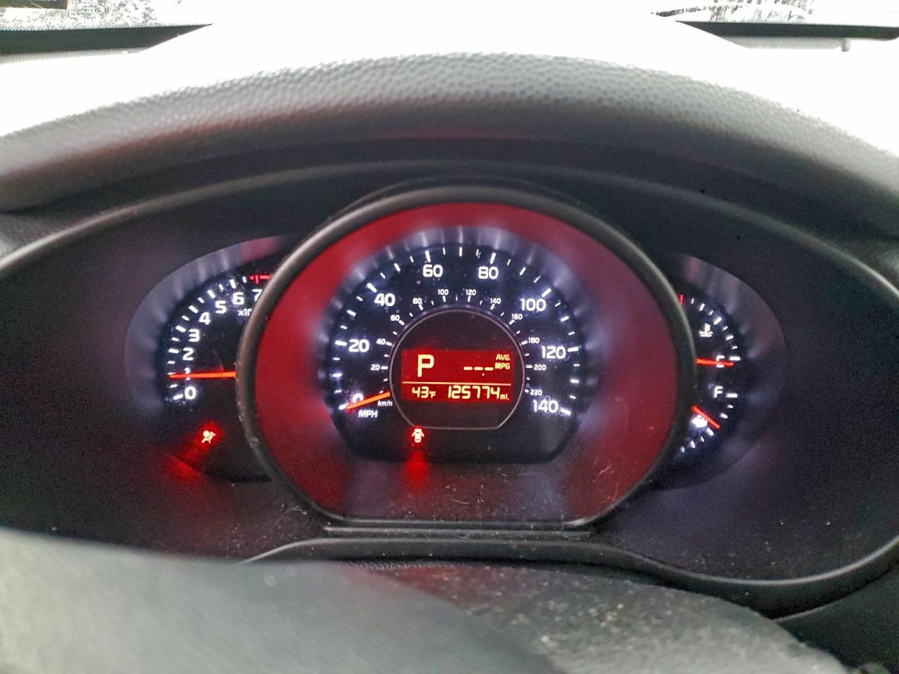 2016 KIA SOUL + photo 9