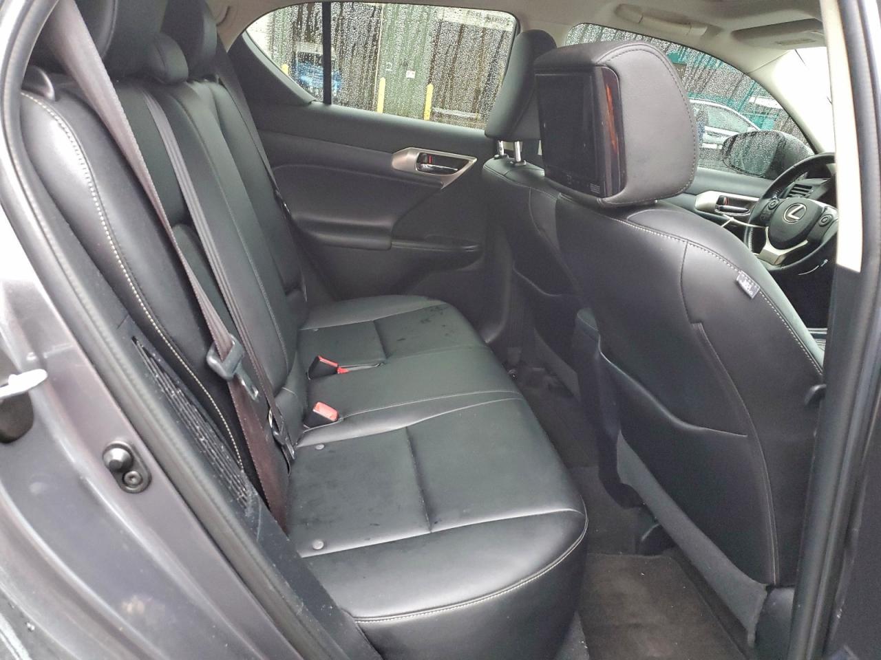 2015 LEXUS CT 200 photo 10