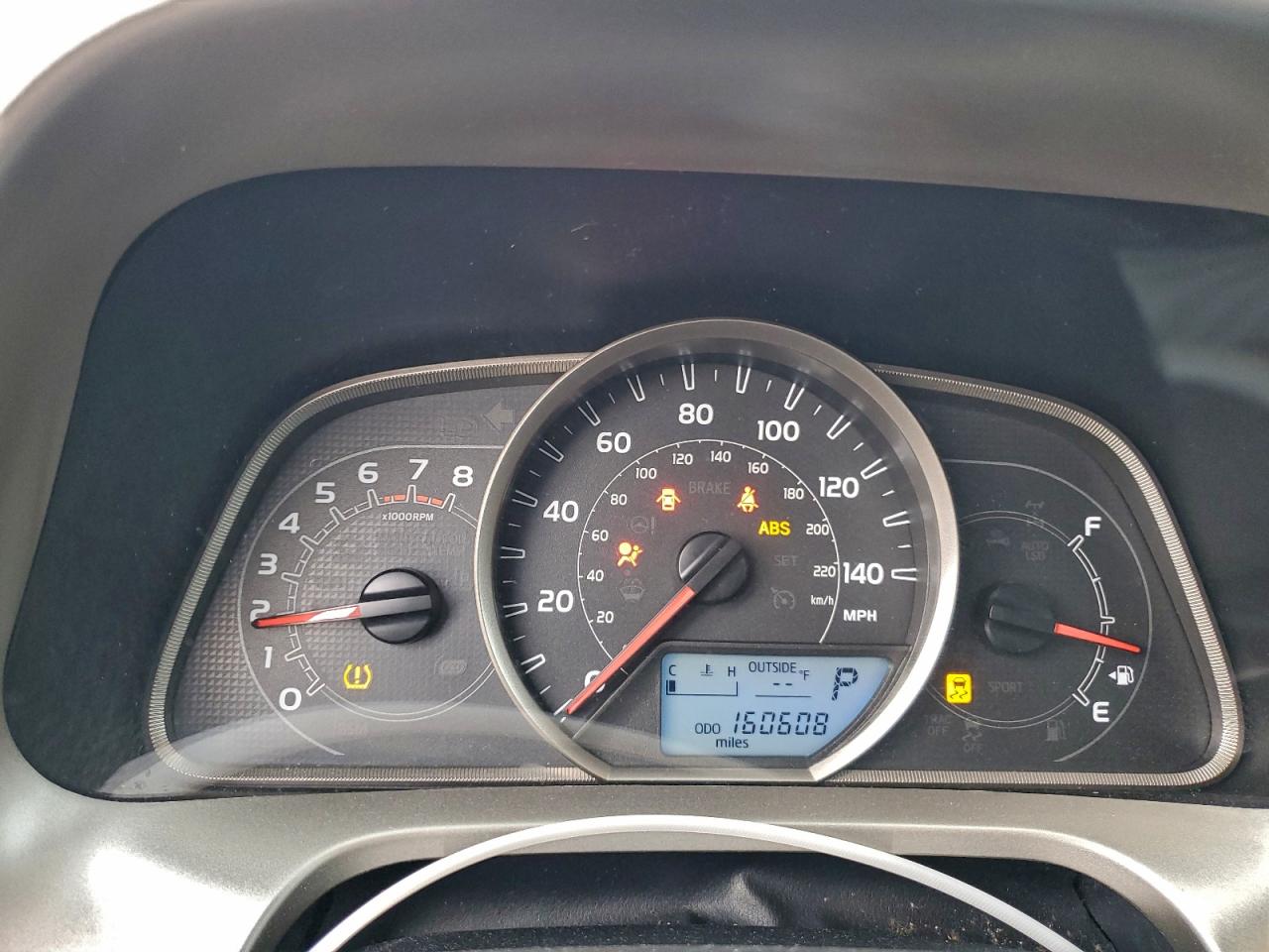 2015 TOYOTA RAV4 XLE photo 9