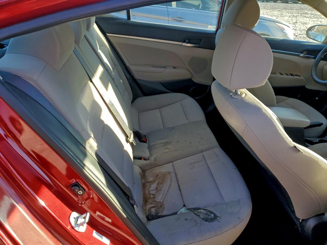 2019 HYUNDAI ELANTRA SE photo 10