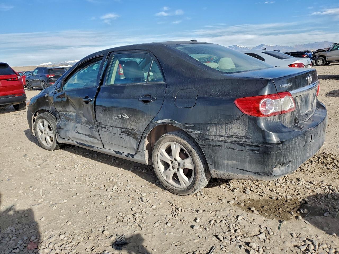 2011 TOYOTA COROLLA BASE photo 2