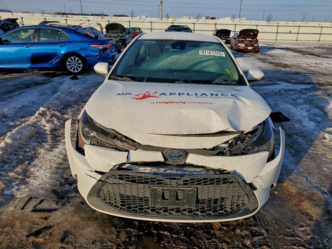 2022 TOYOTA COROLLA LE photo 9
