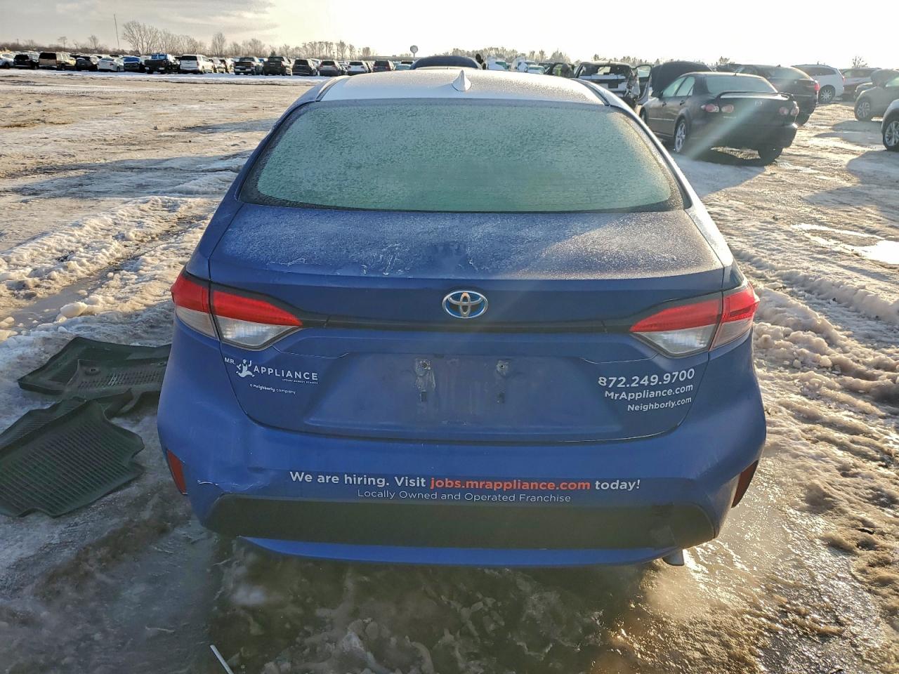2022 TOYOTA COROLLA LE photo 11