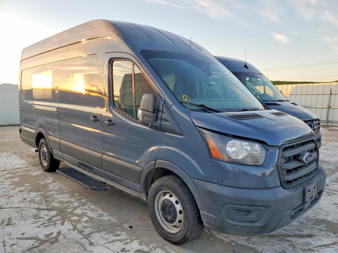 2020 FORD TRANSIT 250 DELIVERY VAN photo 4