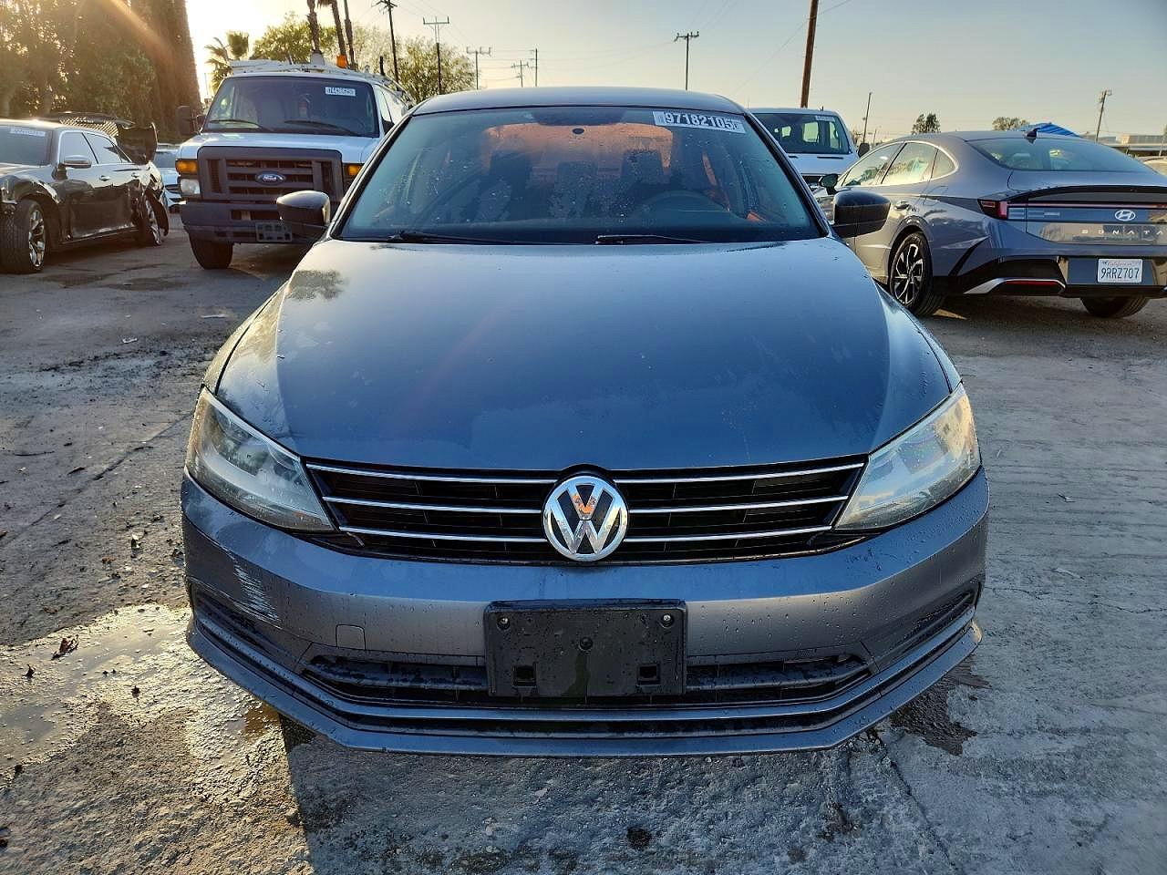 2015 VOLKSWAGEN JETTA SE photo 5