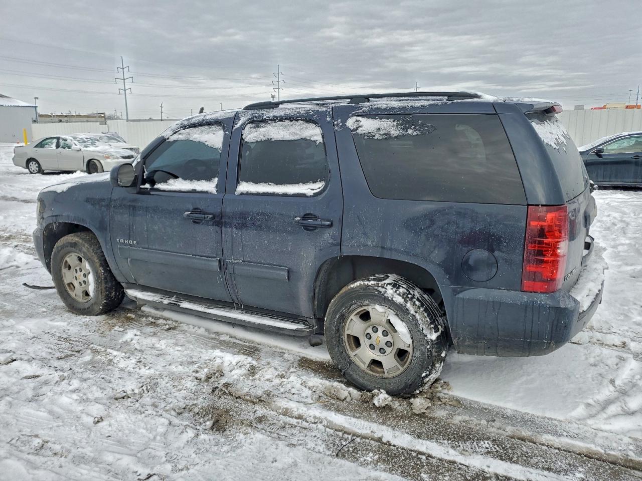 2013 CHEVROLET TAHOE C1500 LS photo 2