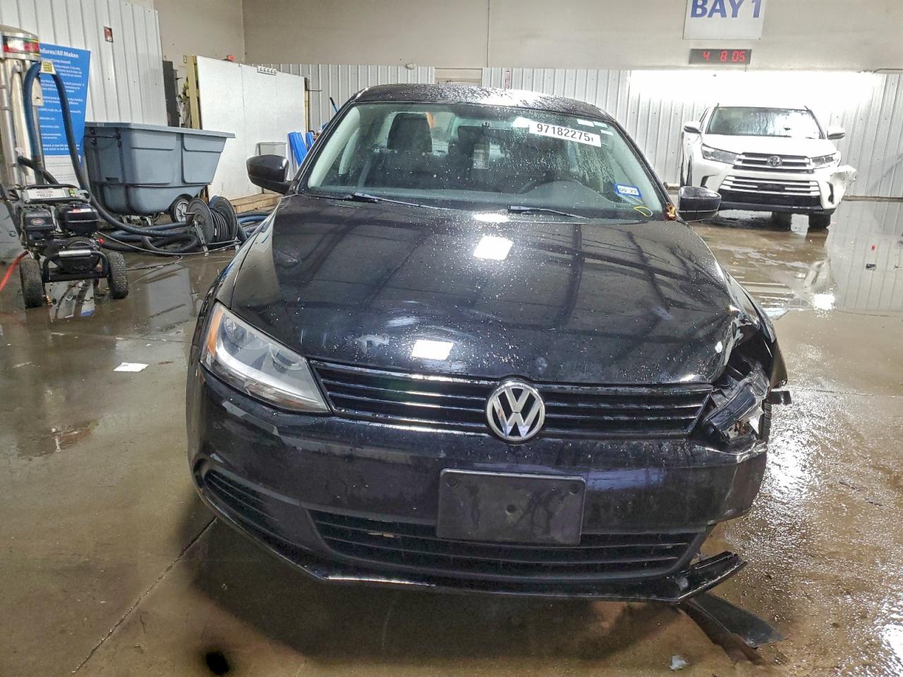 2013 VOLKSWAGEN JETTA BASE photo 5