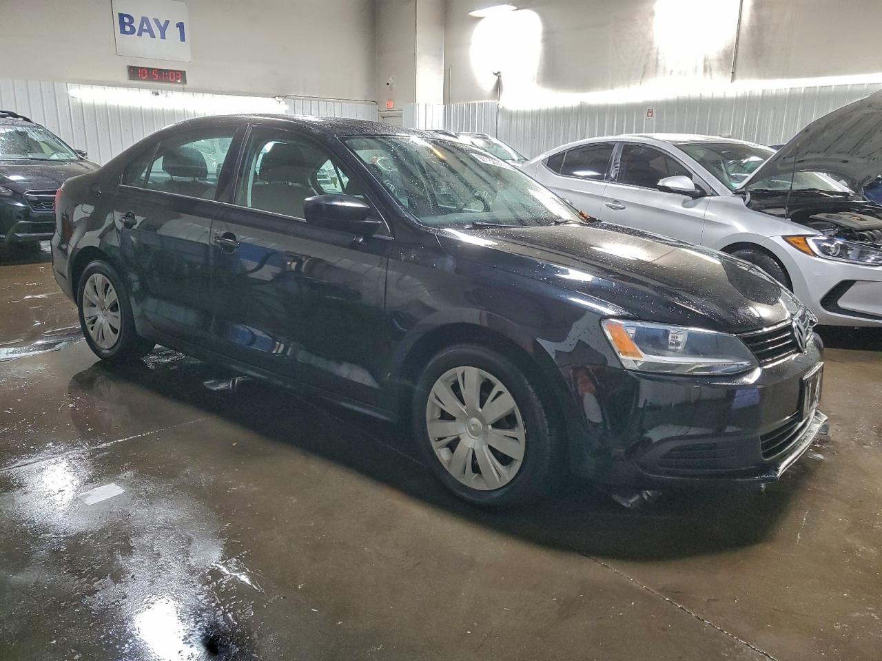 2013 VOLKSWAGEN JETTA BASE photo 4