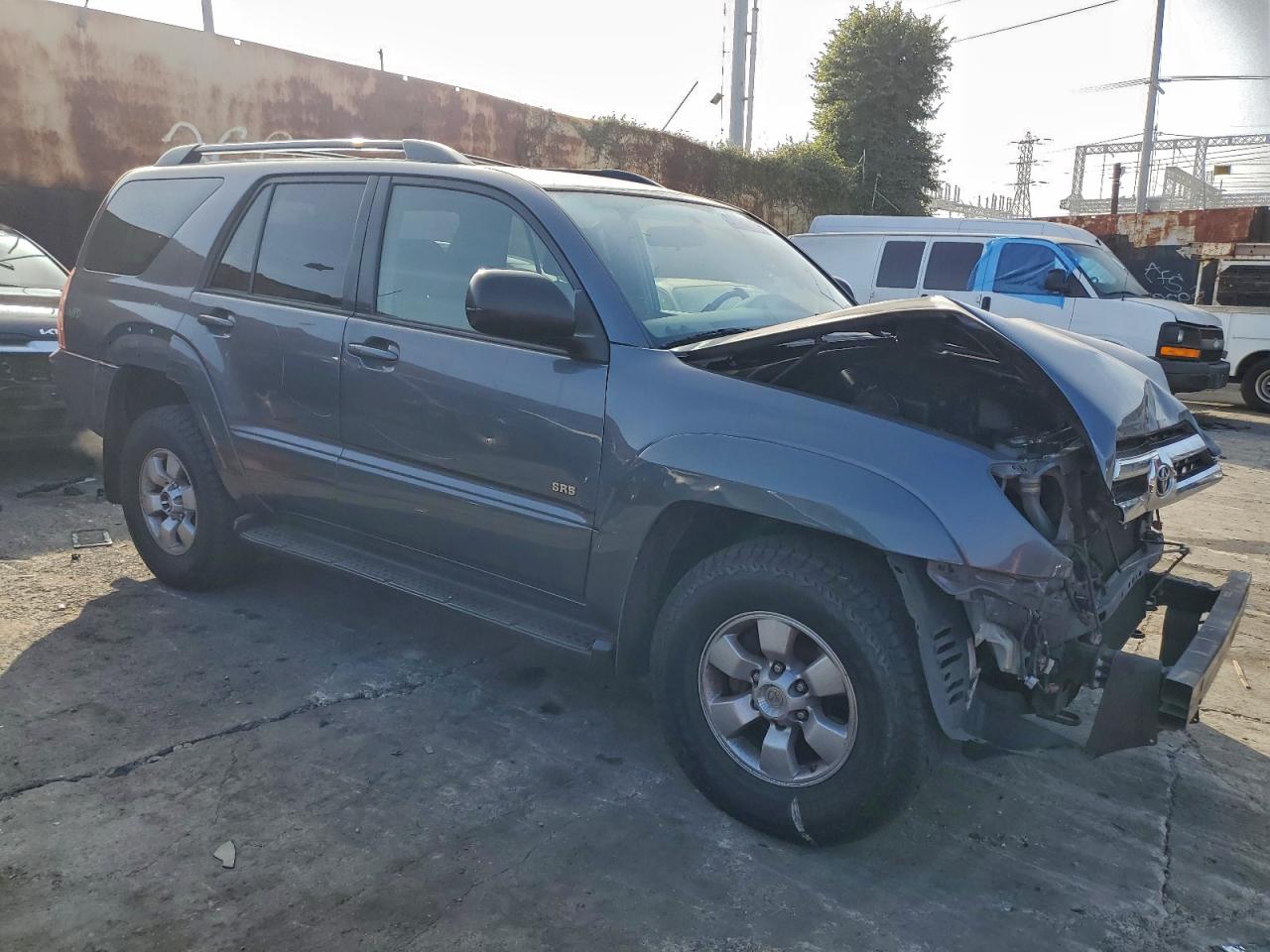 2005 TOYOTA 4RUNNER SR5 photo 4