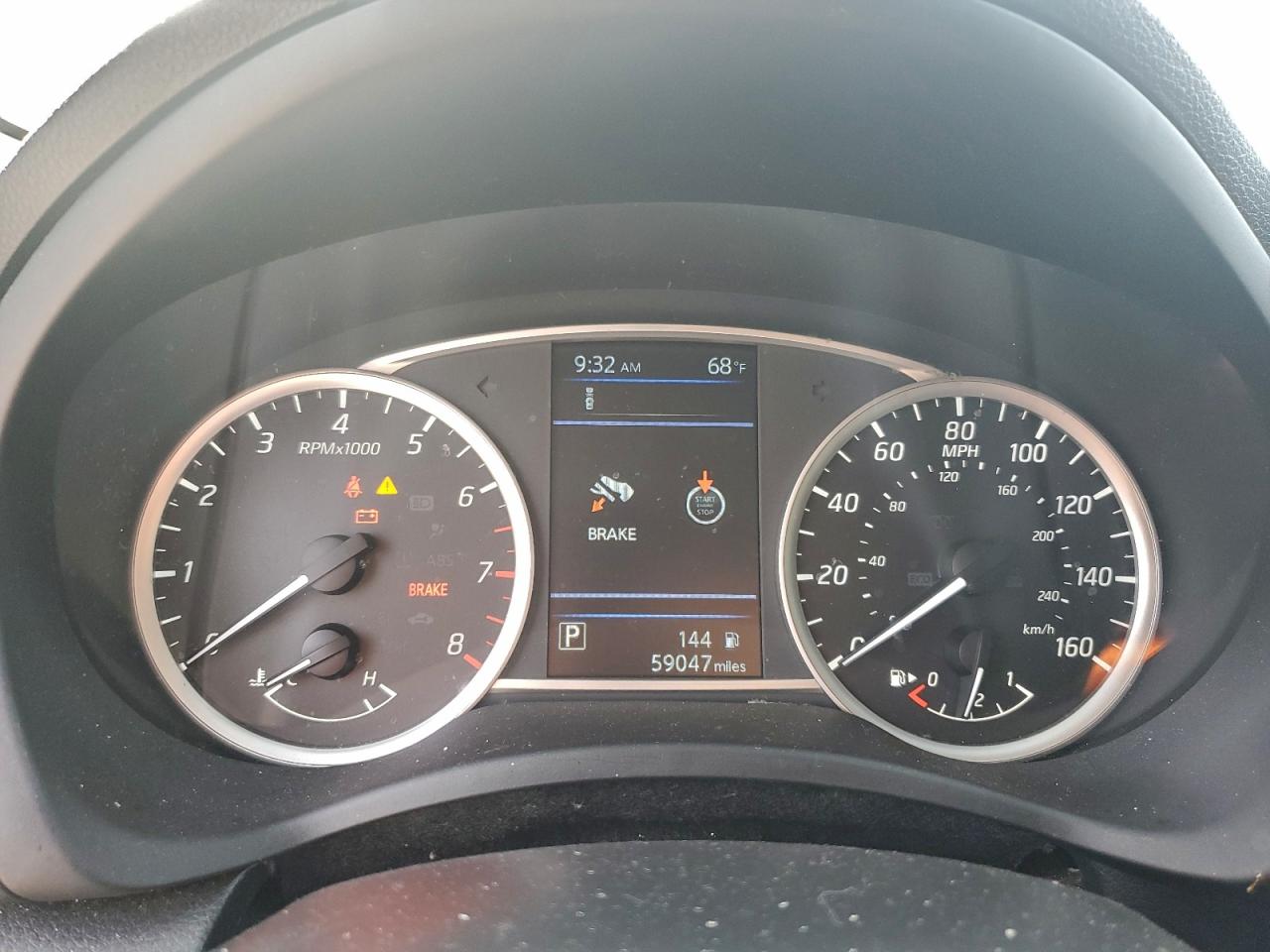 2019 NISSAN SENTRA S photo 9