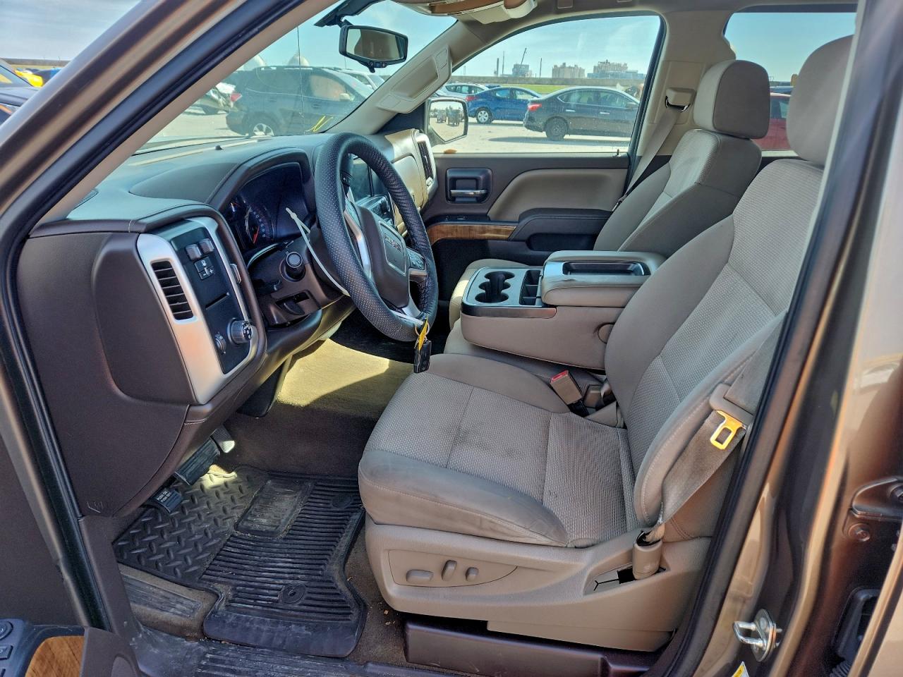 2015 GMC SIERRA C1500 SLE photo 7