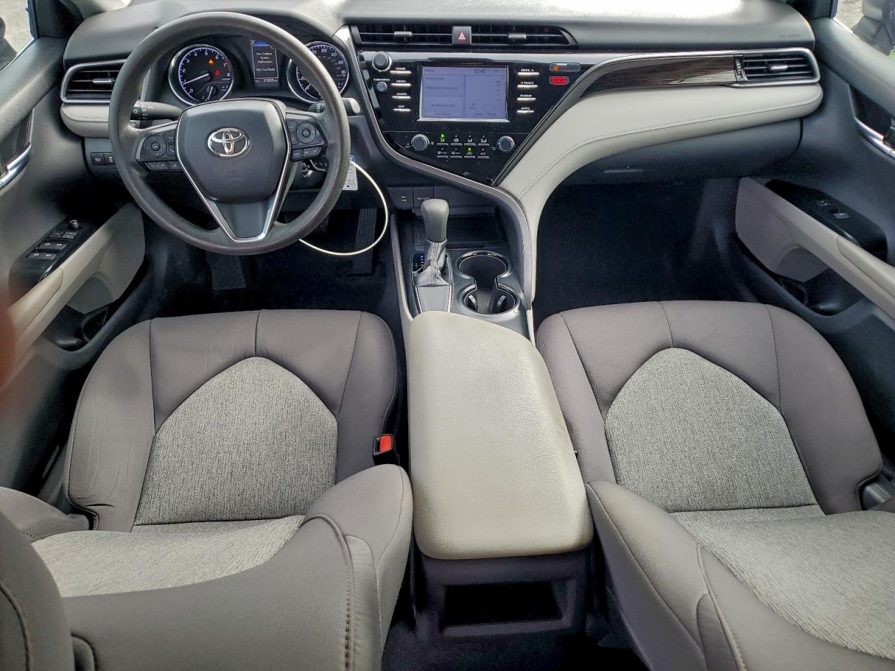 2019 TOYOTA CAMRY L photo 8