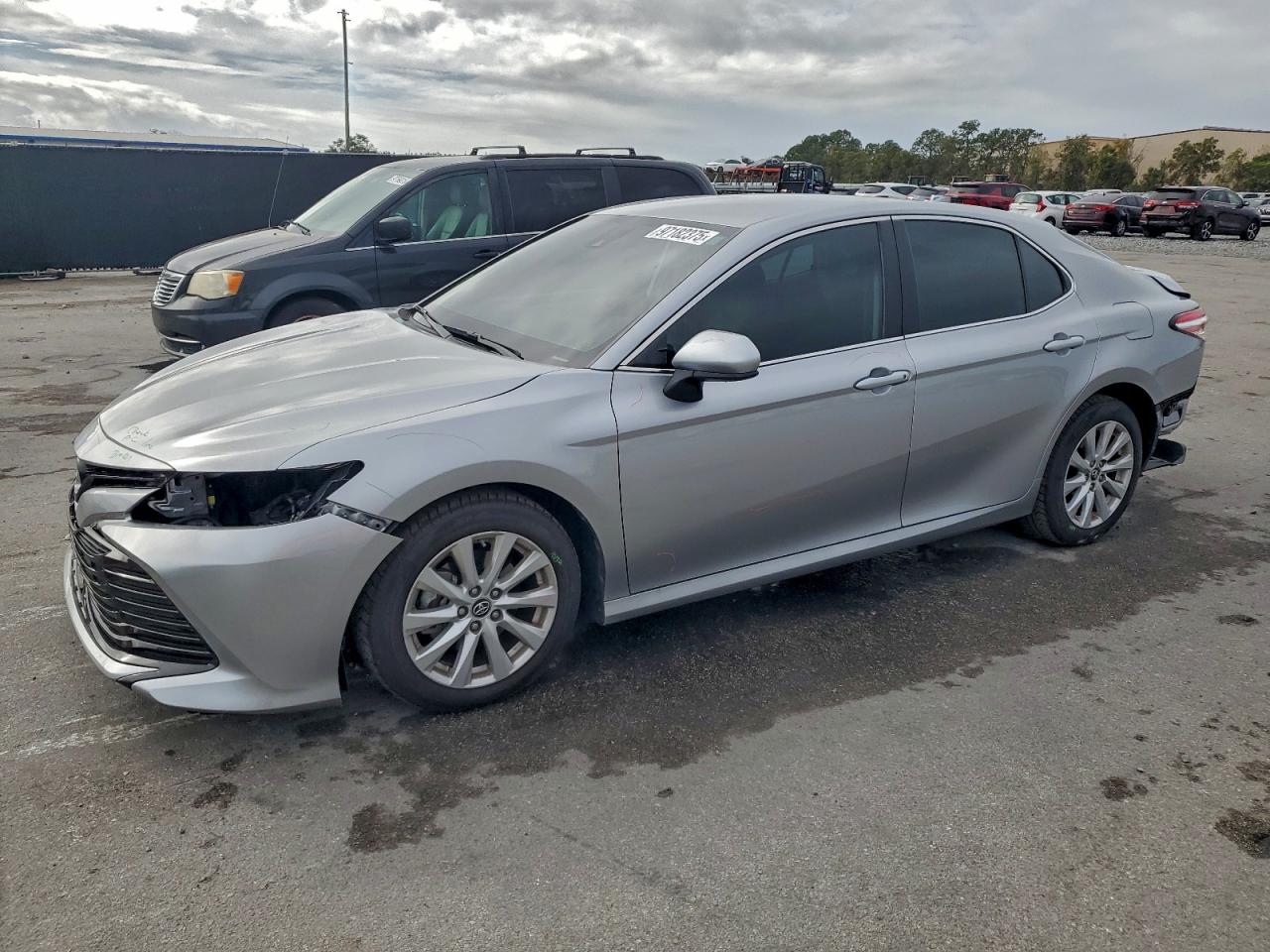 2019 TOYOTA CAMRY