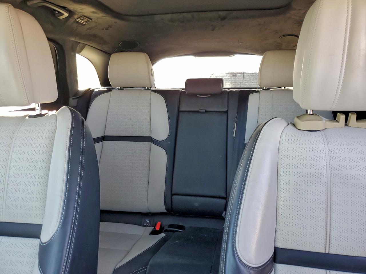 2018 LAND ROVER RANGE ROVER VELAR R-DYNAMIC HSE photo 10