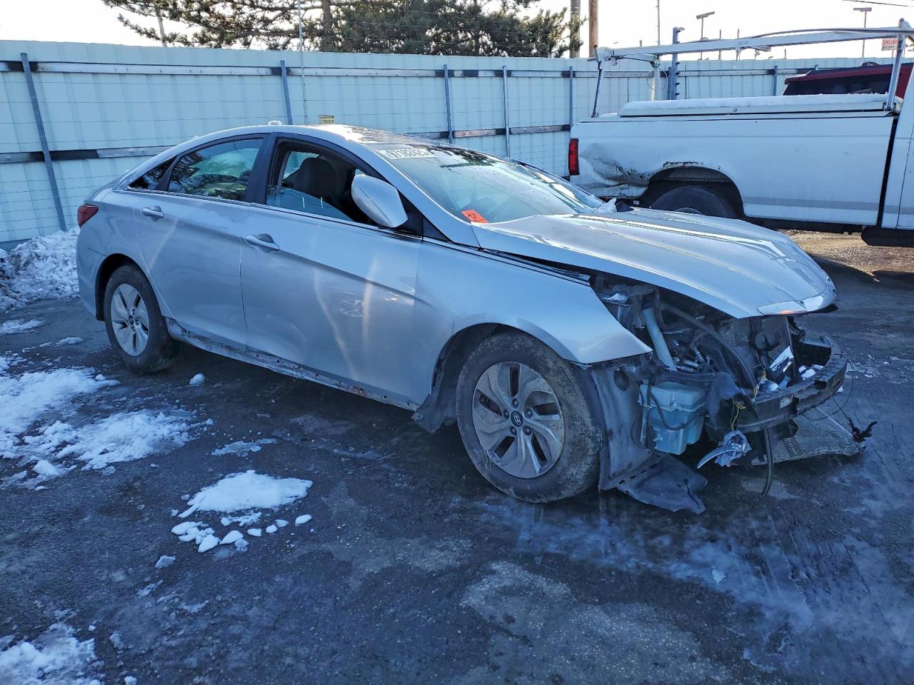 2014 HYUNDAI SONATA GLS photo 4