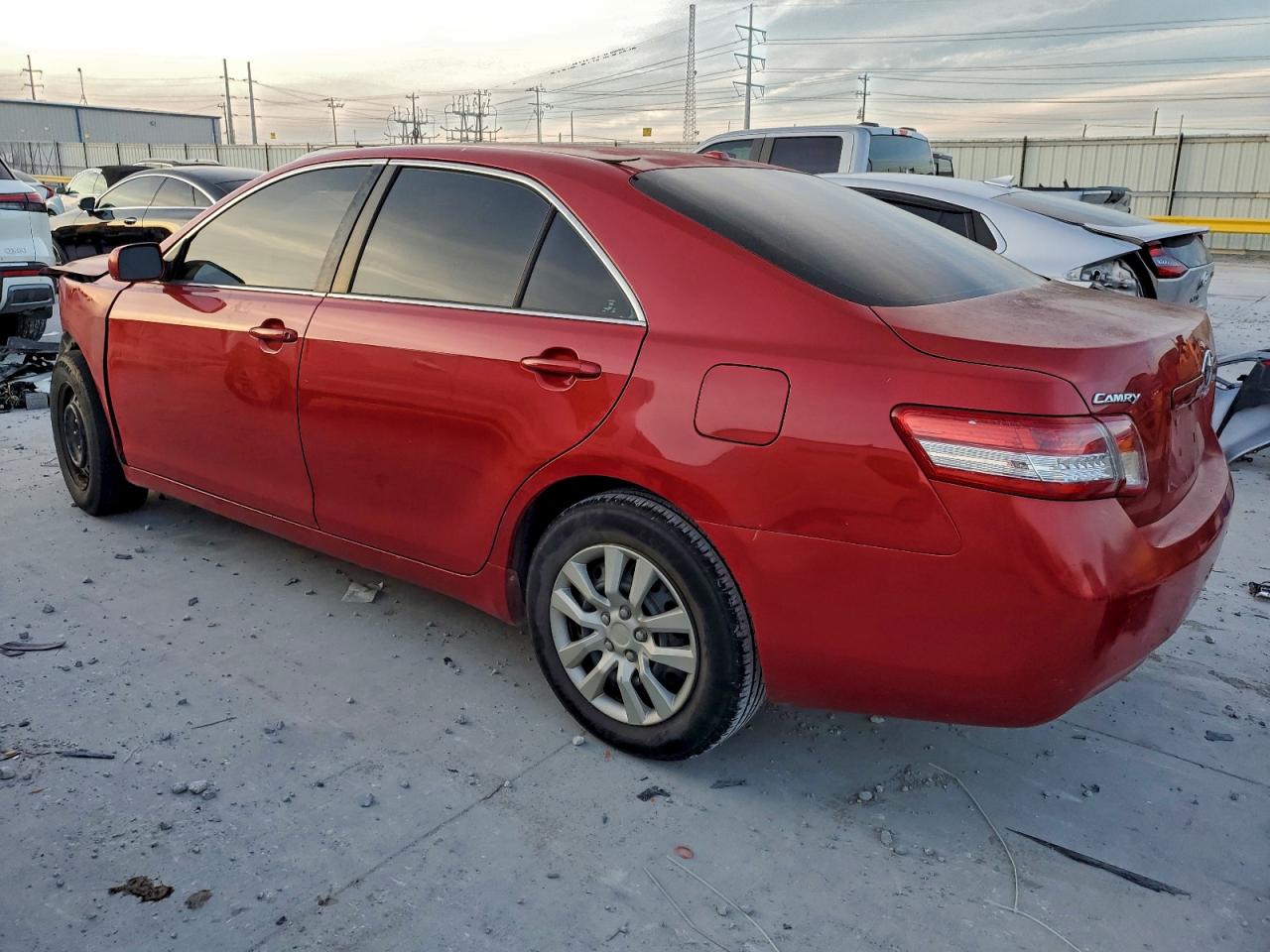 2011 TOYOTA CAMRY BASE photo 2