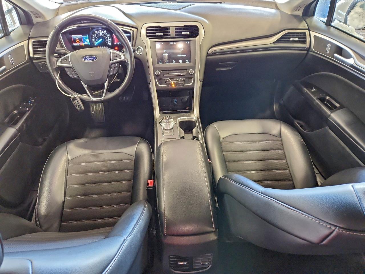2017 FORD FUSION SE photo 15