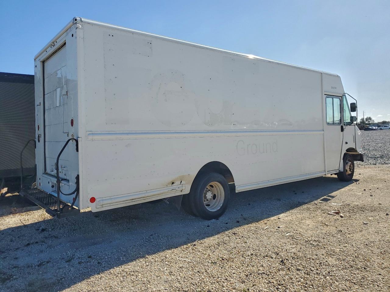 2021 FORD F59 DELIVERY TRUCK photo 3