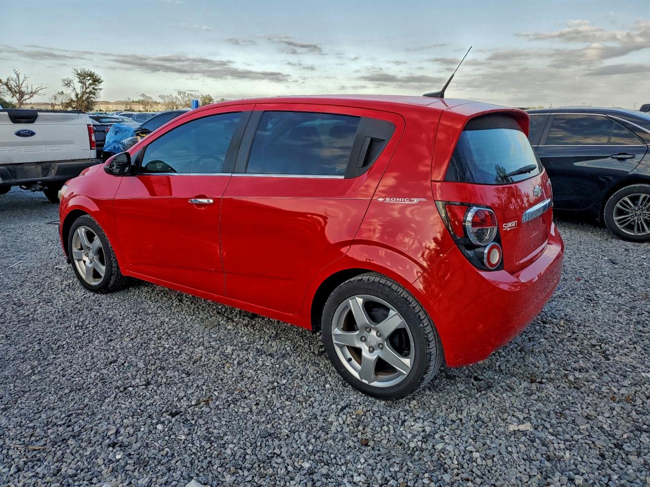 2014 CHEVROLET SONIC LTZ photo 2