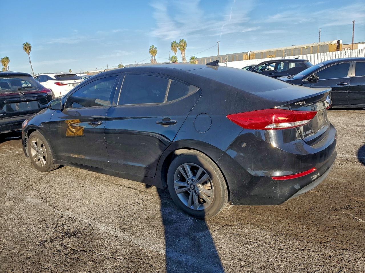 2018 HYUNDAI ELANTRA SEL photo 2