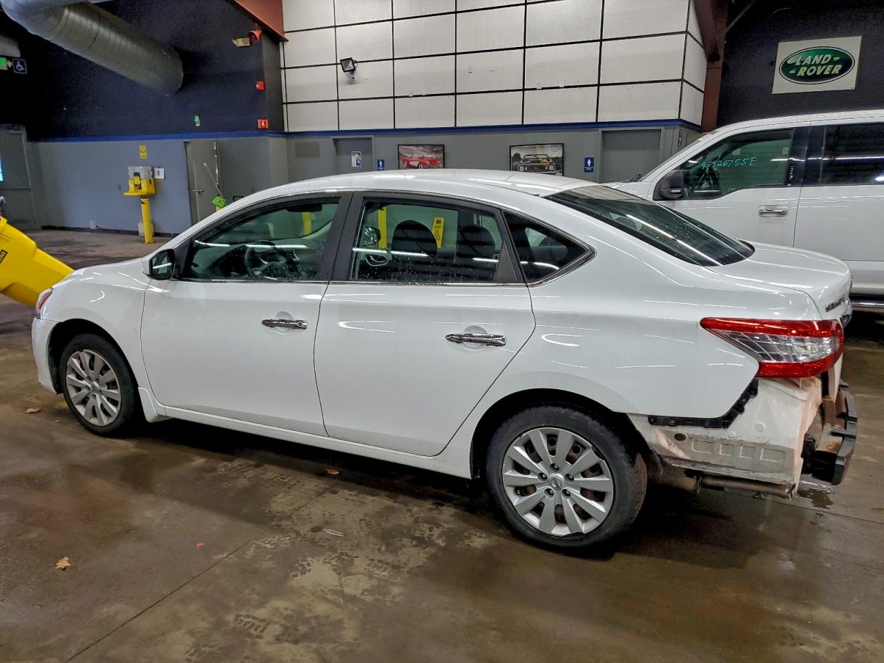 2015 NISSAN SENTRA S photo 2