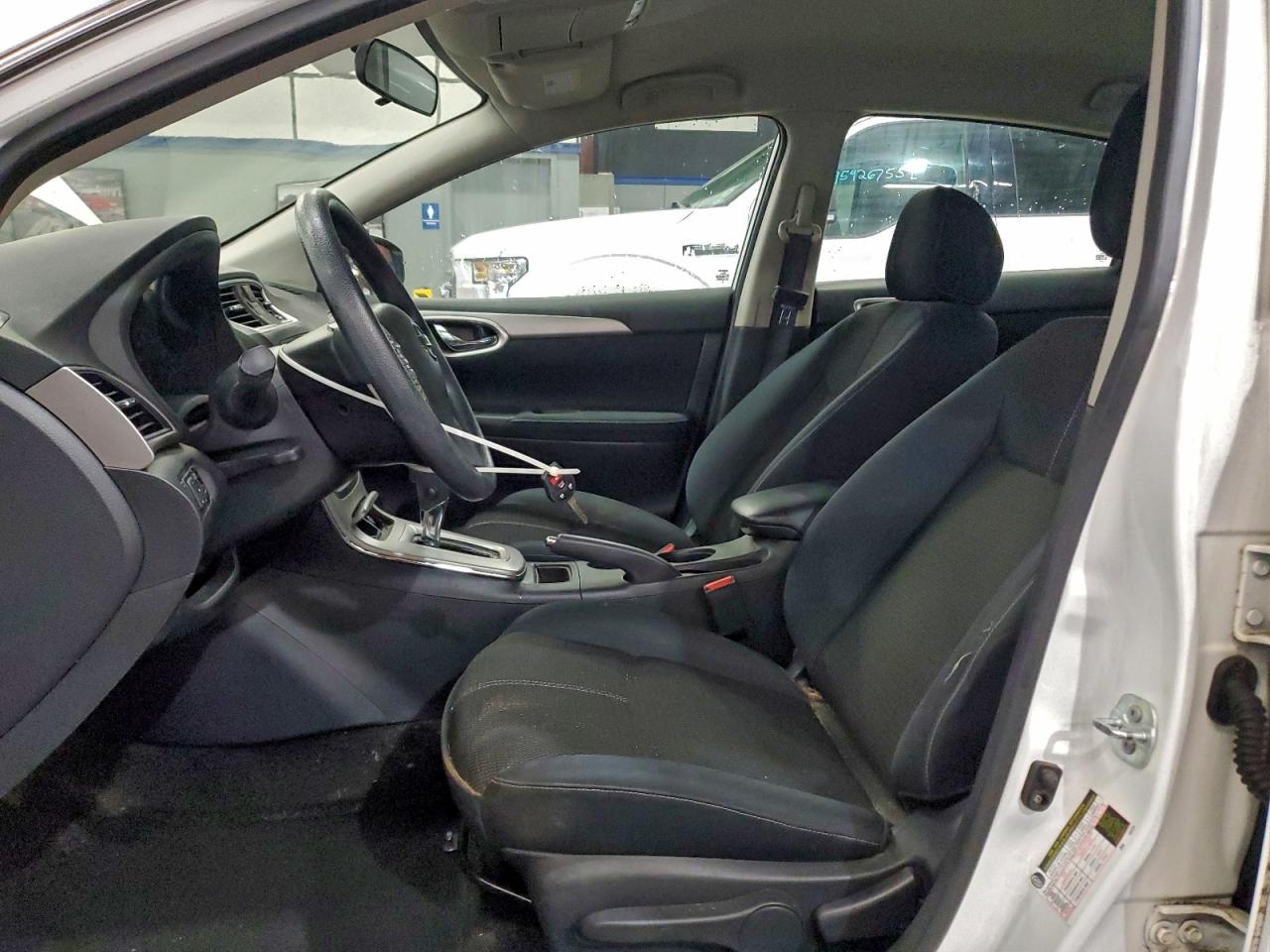 2015 NISSAN SENTRA S photo 7