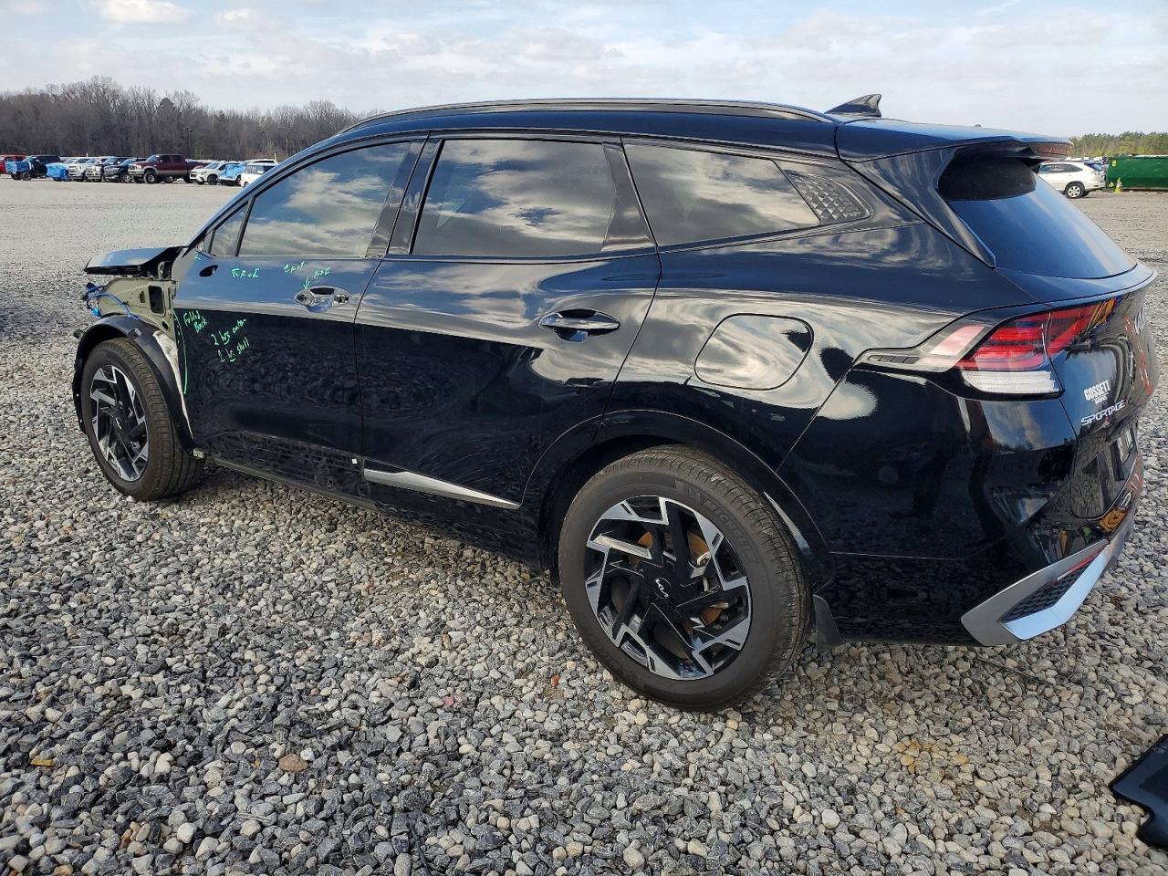 2025 KIA SPORTAGE SX PRESTIGE photo 2