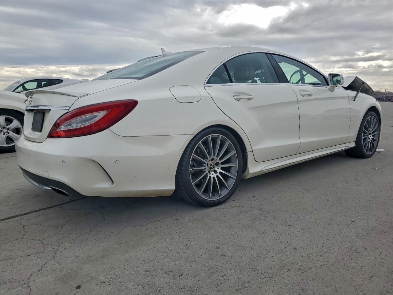 2017 MERCEDES-BENZ CLS 550 photo 3