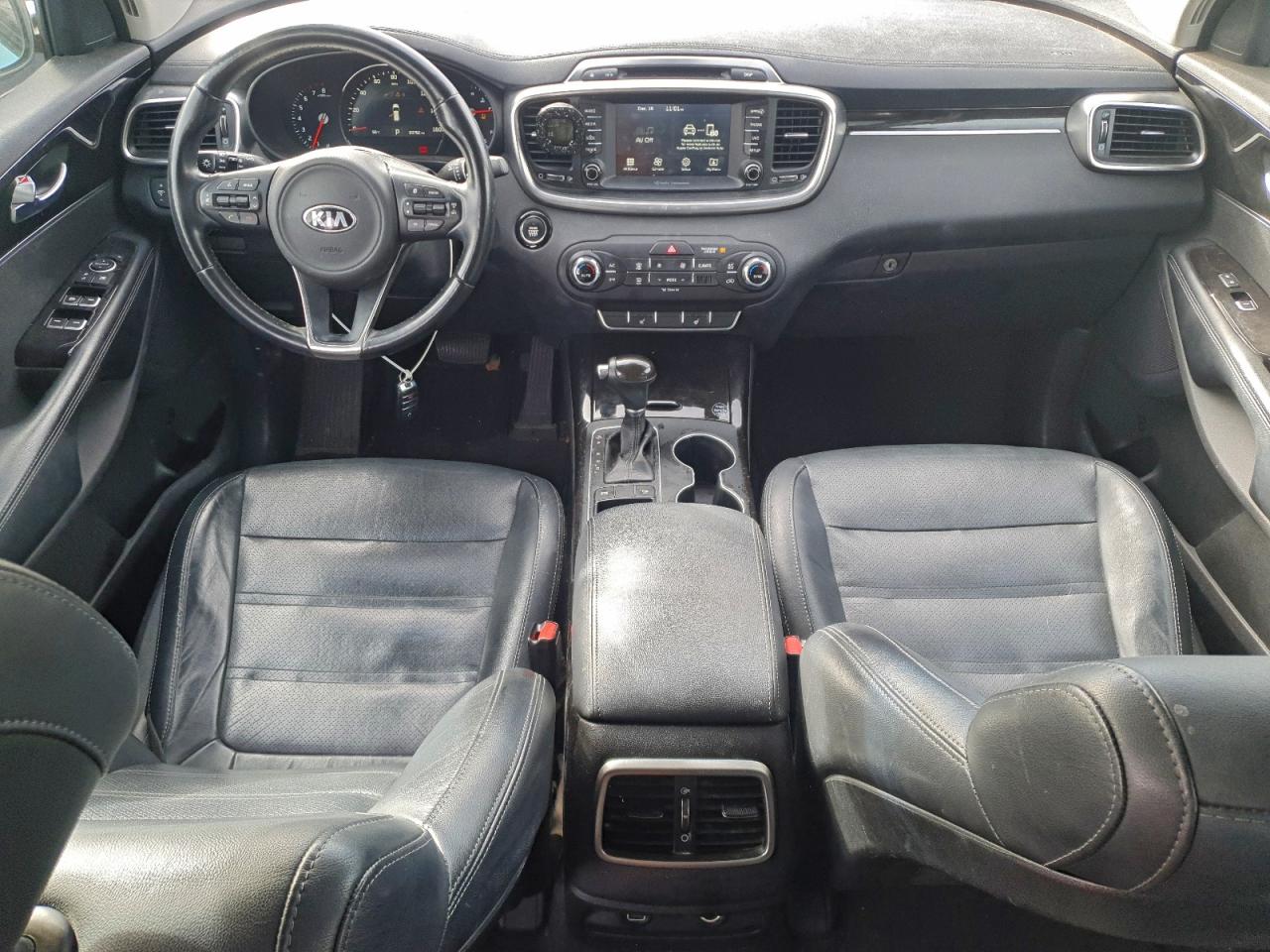 2017 KIA SORENTO EX photo 22