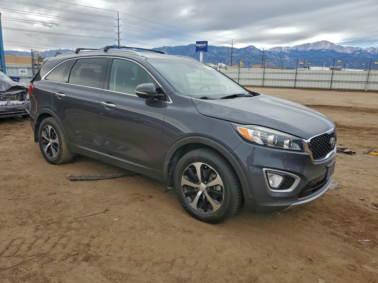2017 KIA SORENTO EX photo 10