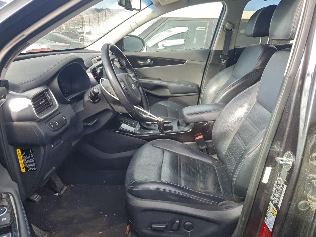 2017 KIA SORENTO EX photo 19