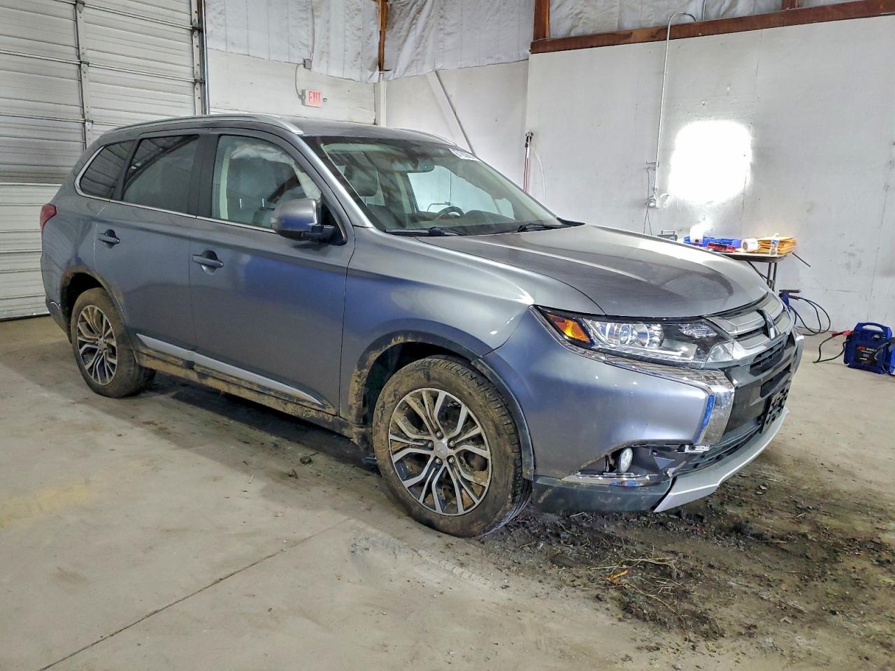 2018 MITSUBISHI OUTLANDER SE photo 4