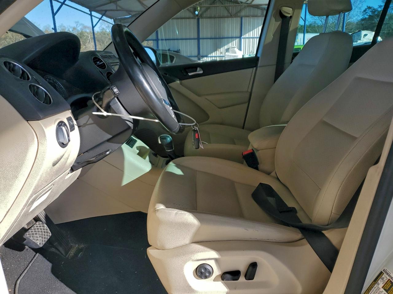 2017 VOLKSWAGEN TIGUAN WOLFSBURG photo 7