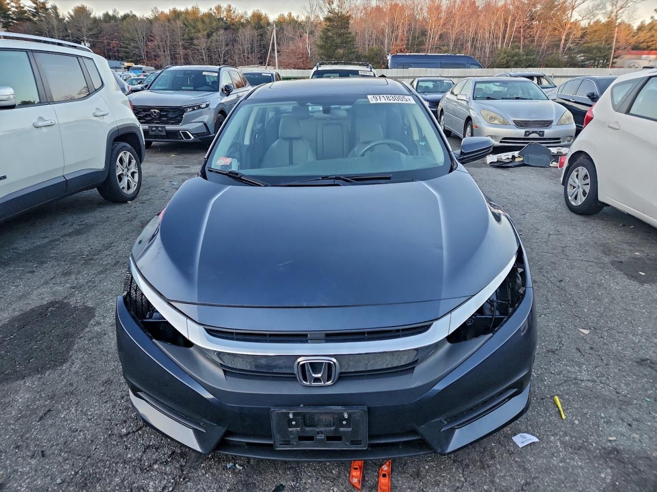 2017 HONDA CIVIC EX photo 5