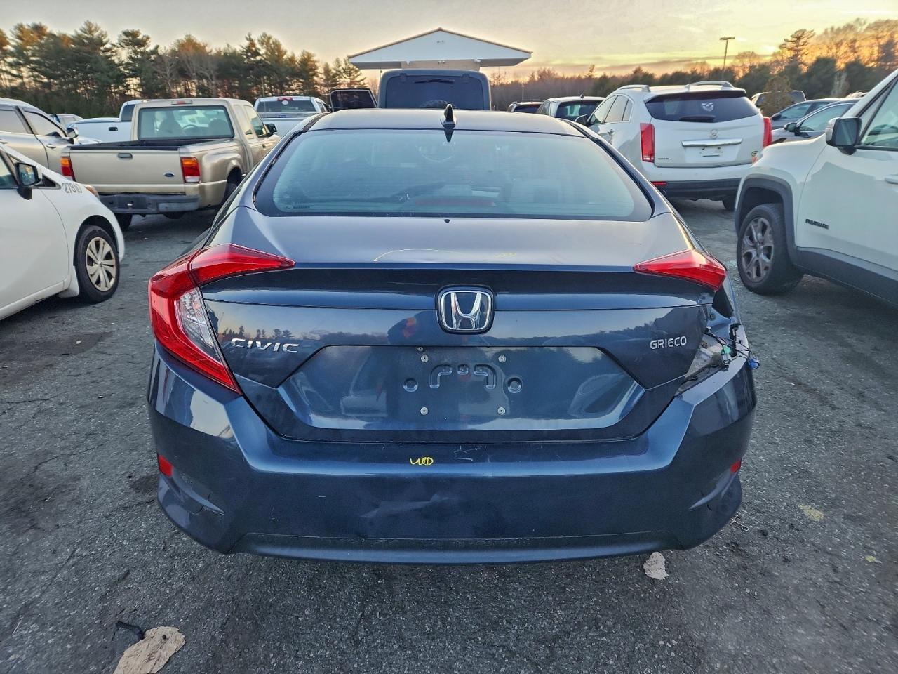 2017 HONDA CIVIC EX photo 6