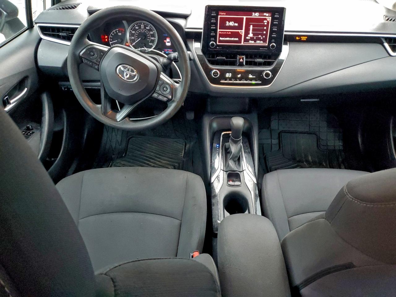 2021 TOYOTA COROLLA LE photo 8