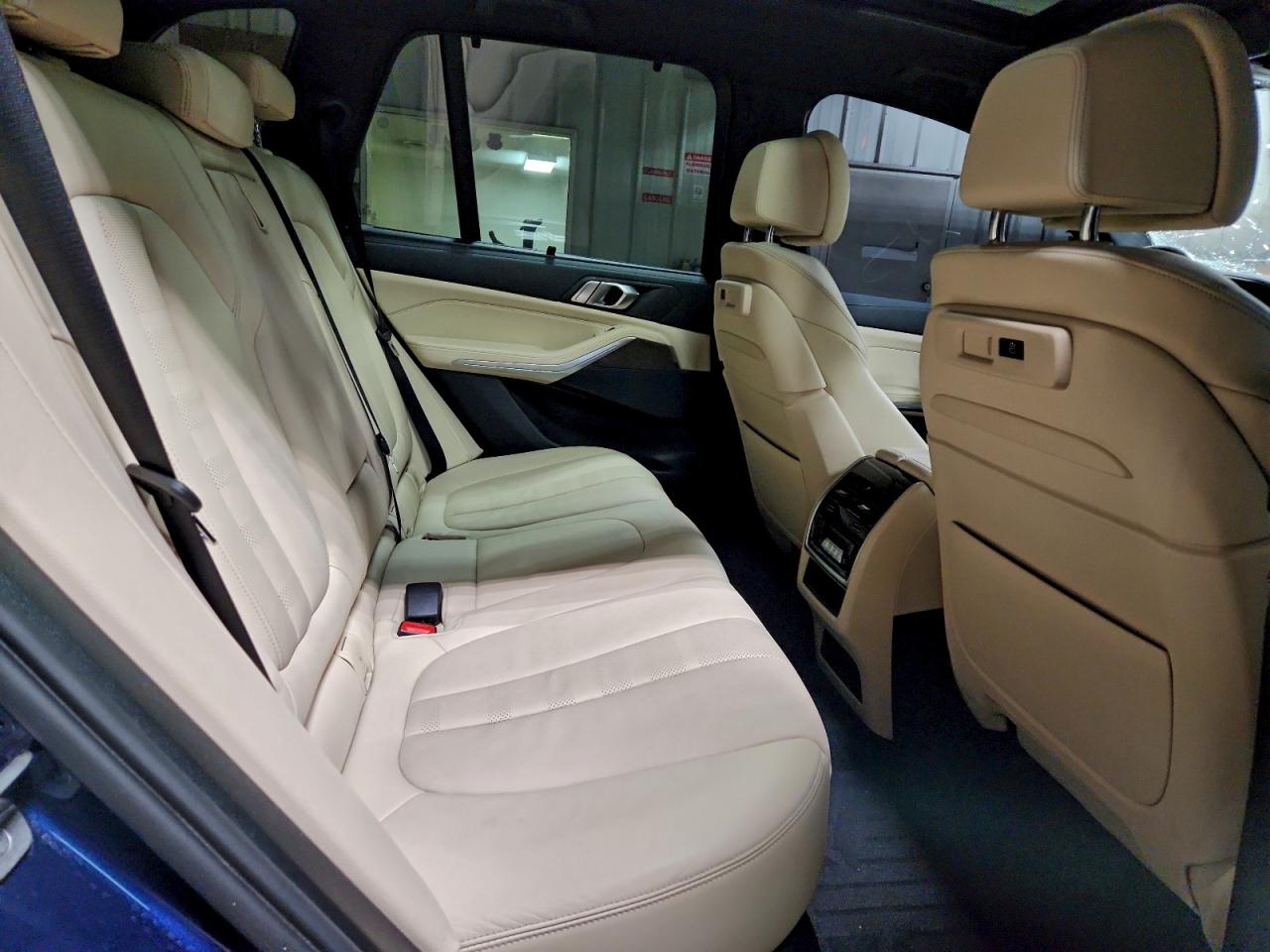 2022 BMW X5 XDRIVE40I photo 11