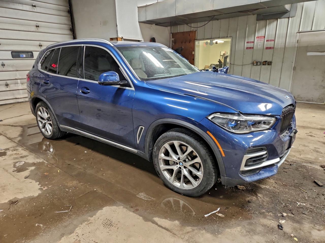 2022 BMW X5 XDRIVE40I photo 4