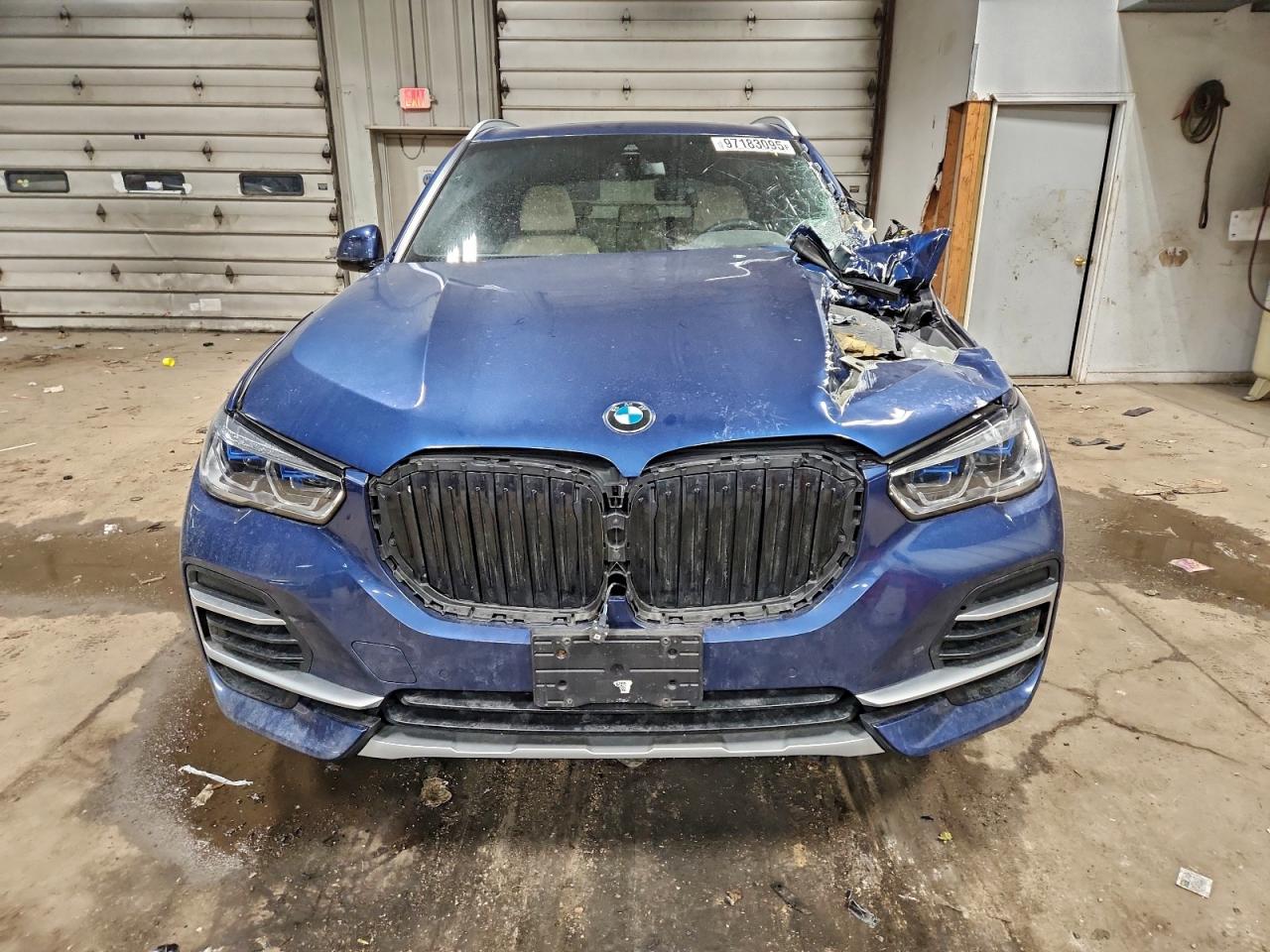 2022 BMW X5 XDRIVE40I photo 5
