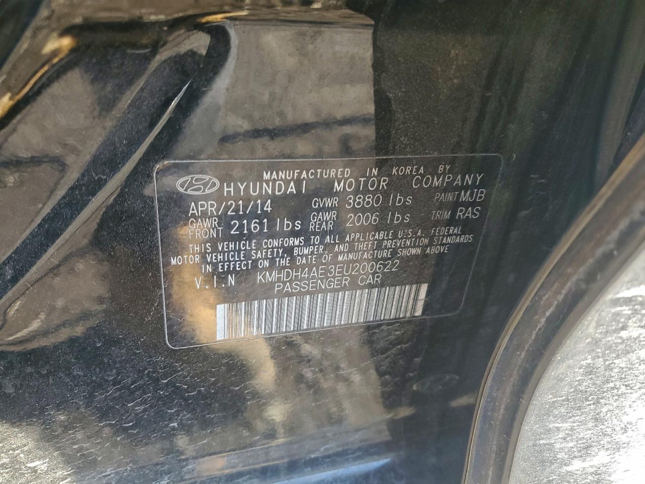 2014 HYUNDAI ELANTRA SE photo 12