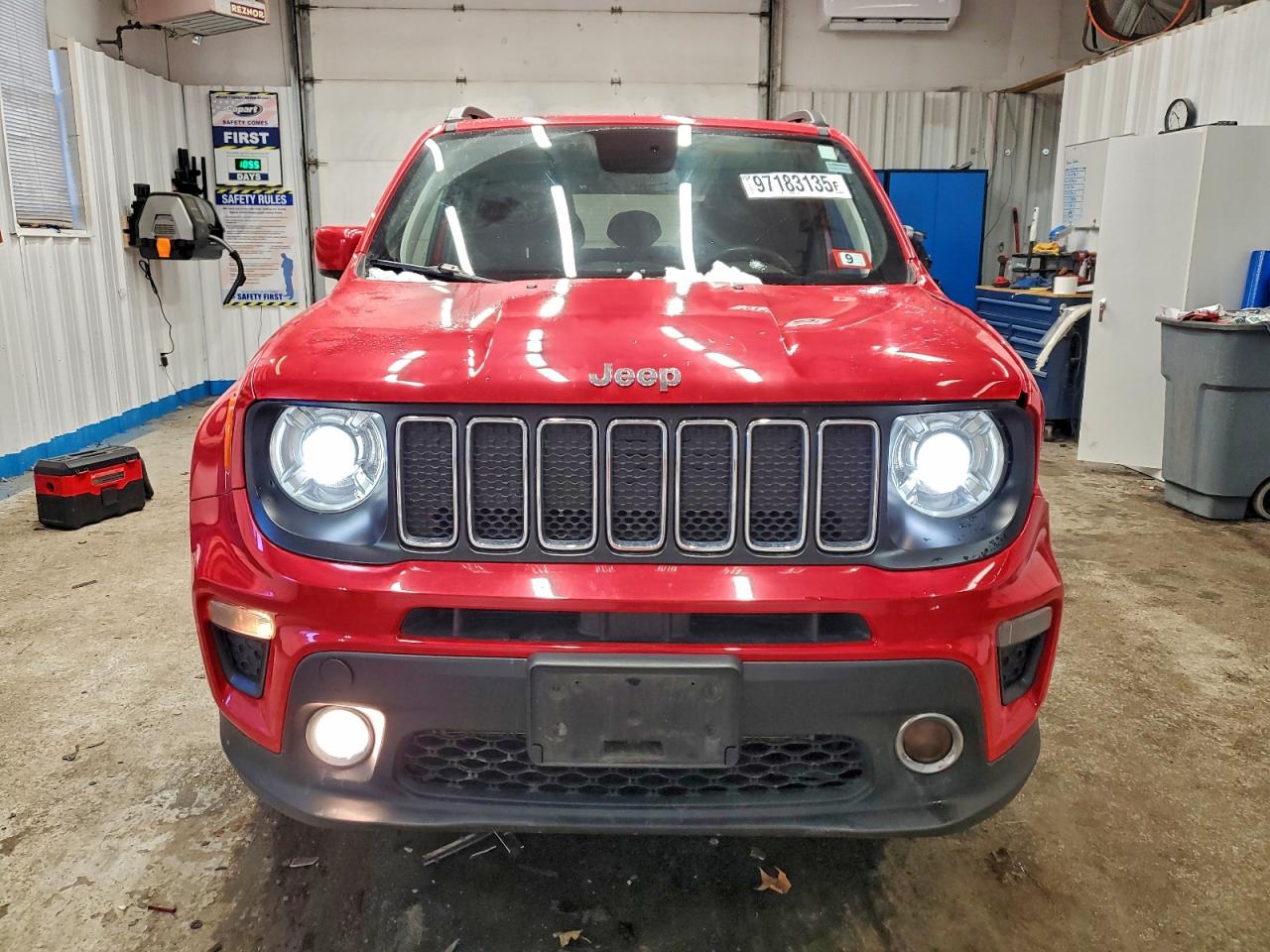 2019 JEEP RENEGADE LATITUDE photo 5