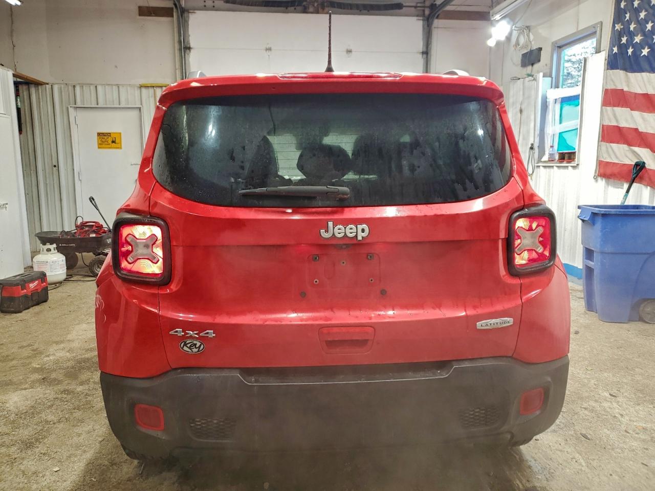 2019 JEEP RENEGADE LATITUDE photo 6