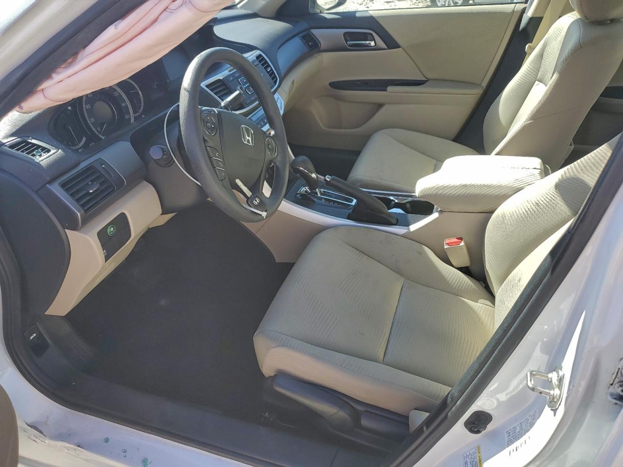 2015 HONDA ACCORD LX photo 7