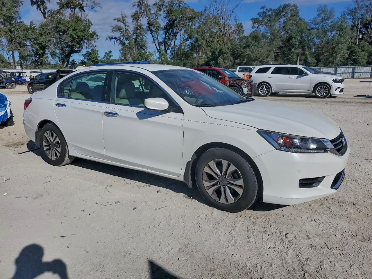 2015 HONDA ACCORD LX photo 4