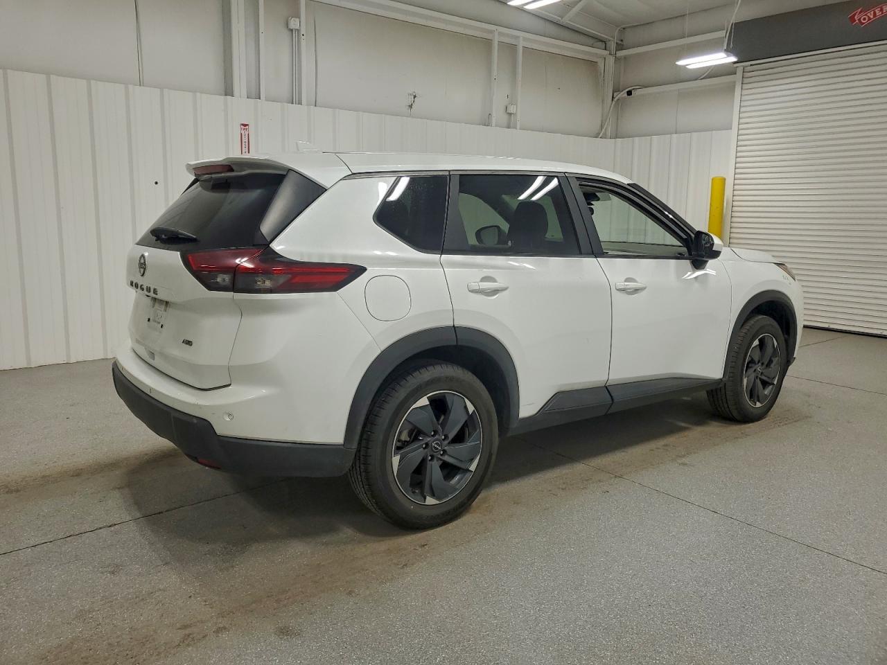 2025 NISSAN ROGUE SV photo 3