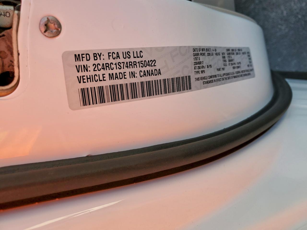 2024 CHRYSLER PACIFICA HYBRID SELECT photo 25