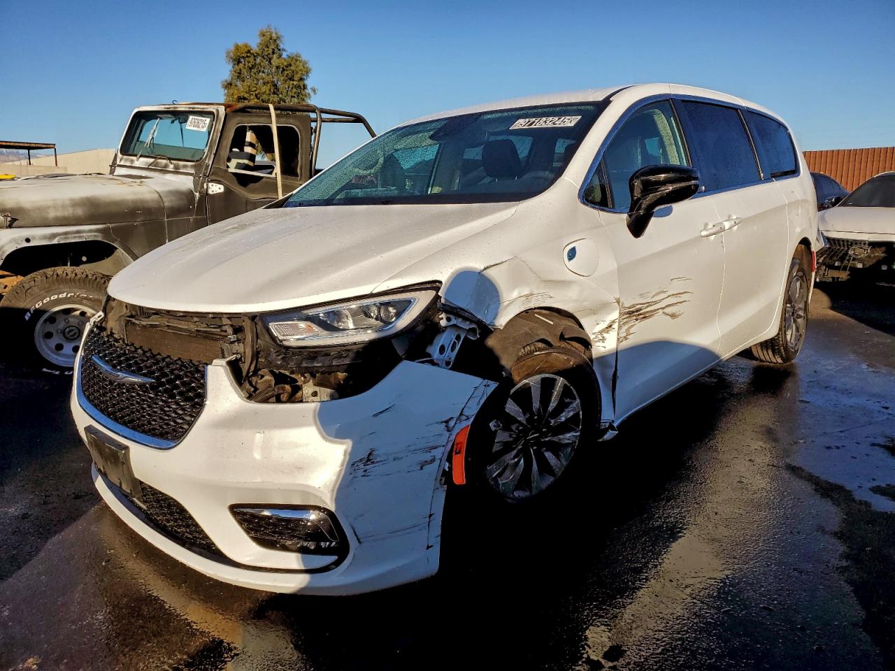 2024 CHRYSLER PACIFICA
