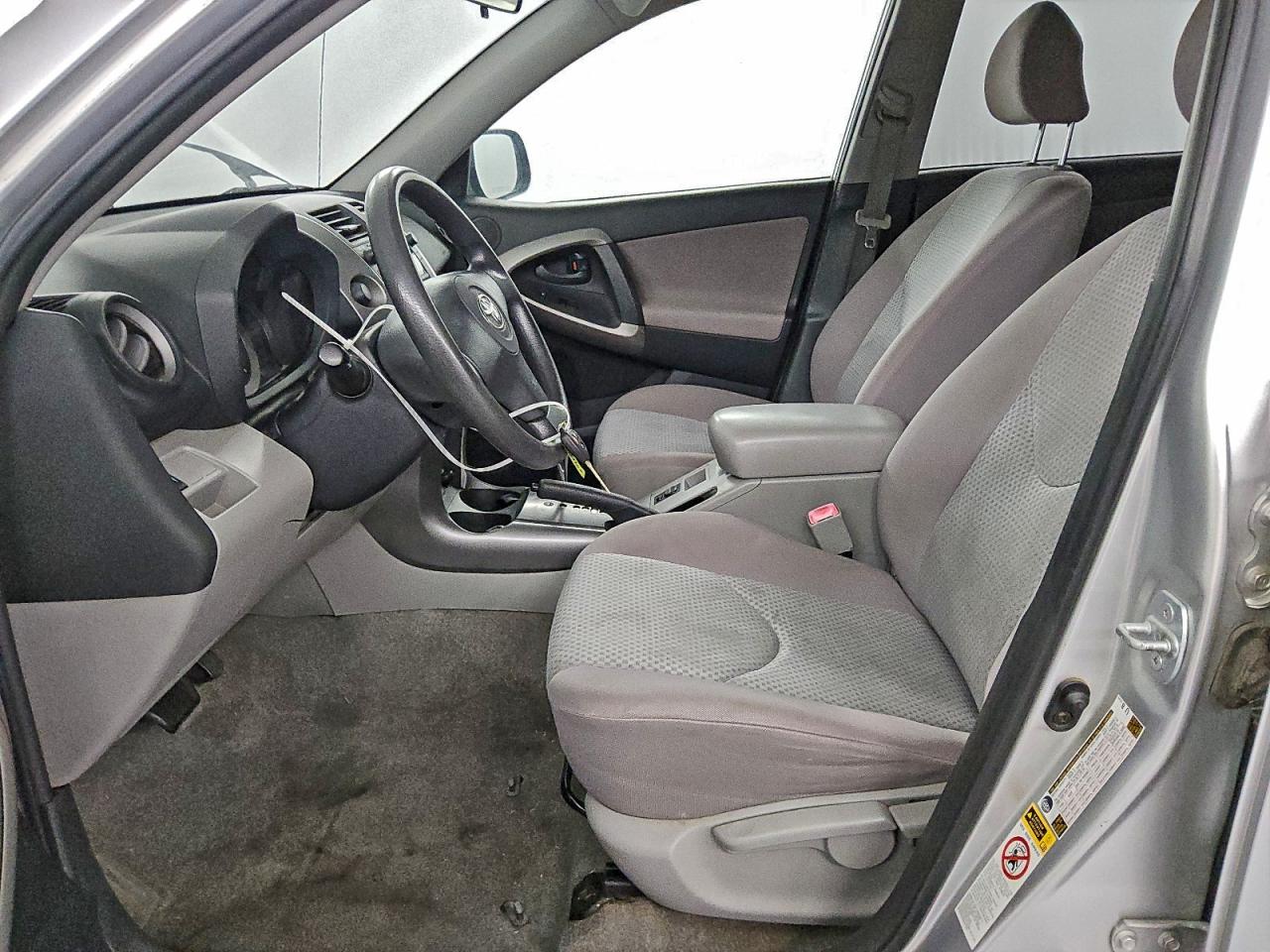 2006 TOYOTA RAV4 photo 7