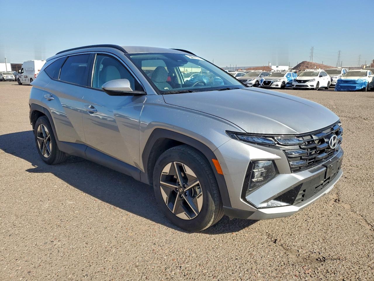 2025 HYUNDAI TUCSON SEL photo 4